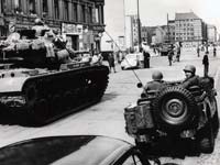 US tanks stand-off against east German water cannon at Checkpoint Charlie in 1961