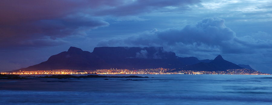 Table Mountain behind Cape Town