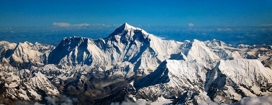 Aerial photo from the south, with Mount Everest rising above the ridge connecting Nuptse and Lhotse