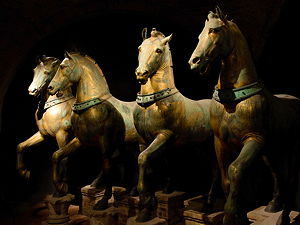 The four bronze horses that used to be in the Hippodrome, today in Venice (© Tteske, CC BY 3.0)