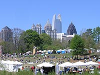 A festival at Piedmont Park, Atlanta (&copy; Daniel Mayer, CC-BY-ASA-3.0)