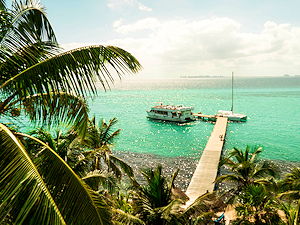 The emerald-colored sea of Cancun