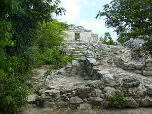 The maya ruins at Xcaret