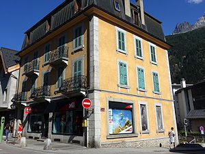 View of Rue du Dr Peccard in Chamonix