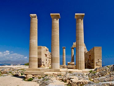 The Acropolis of Lindos, Rhodes (© Jebulon, CC0)