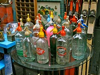 Bottles for sale at El Rastro flea market, Madrid (© Tamorlan, CC-BY-ASA-3.0).