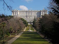 The gardens at Madrid's Royal Palace (© Antonio.velez, CC-BY-ASA-3.0 es)