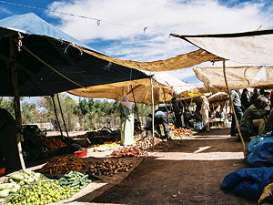A Street market in Ouarzazate, Maroc (© Alexander Leisser, CC BY-SA 4.0)