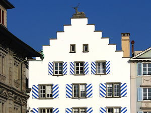 Guild house «zur Haue» of the Zunft zum Kaembel
